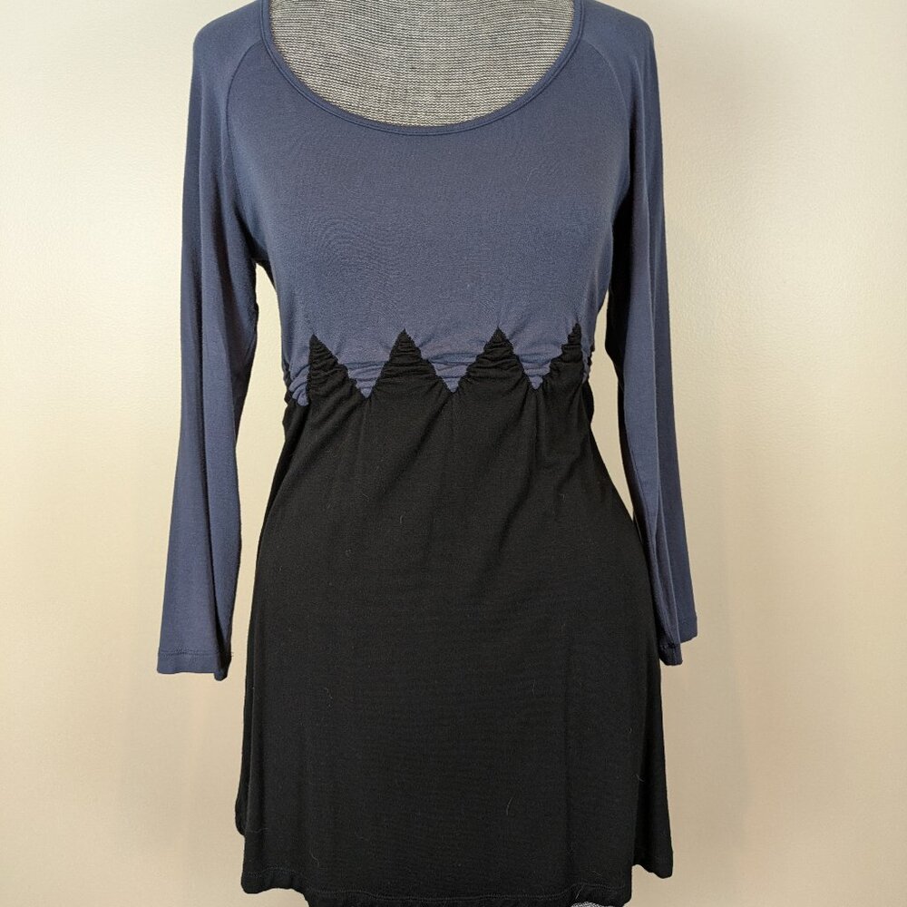 Designer Kenar Black & Blue Colorblock Knit Top Tunic Shirt Size M EUC